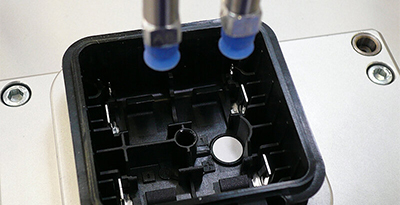 Applizierung Druckausgleichselemente Applizierung Druckausgleichselemente